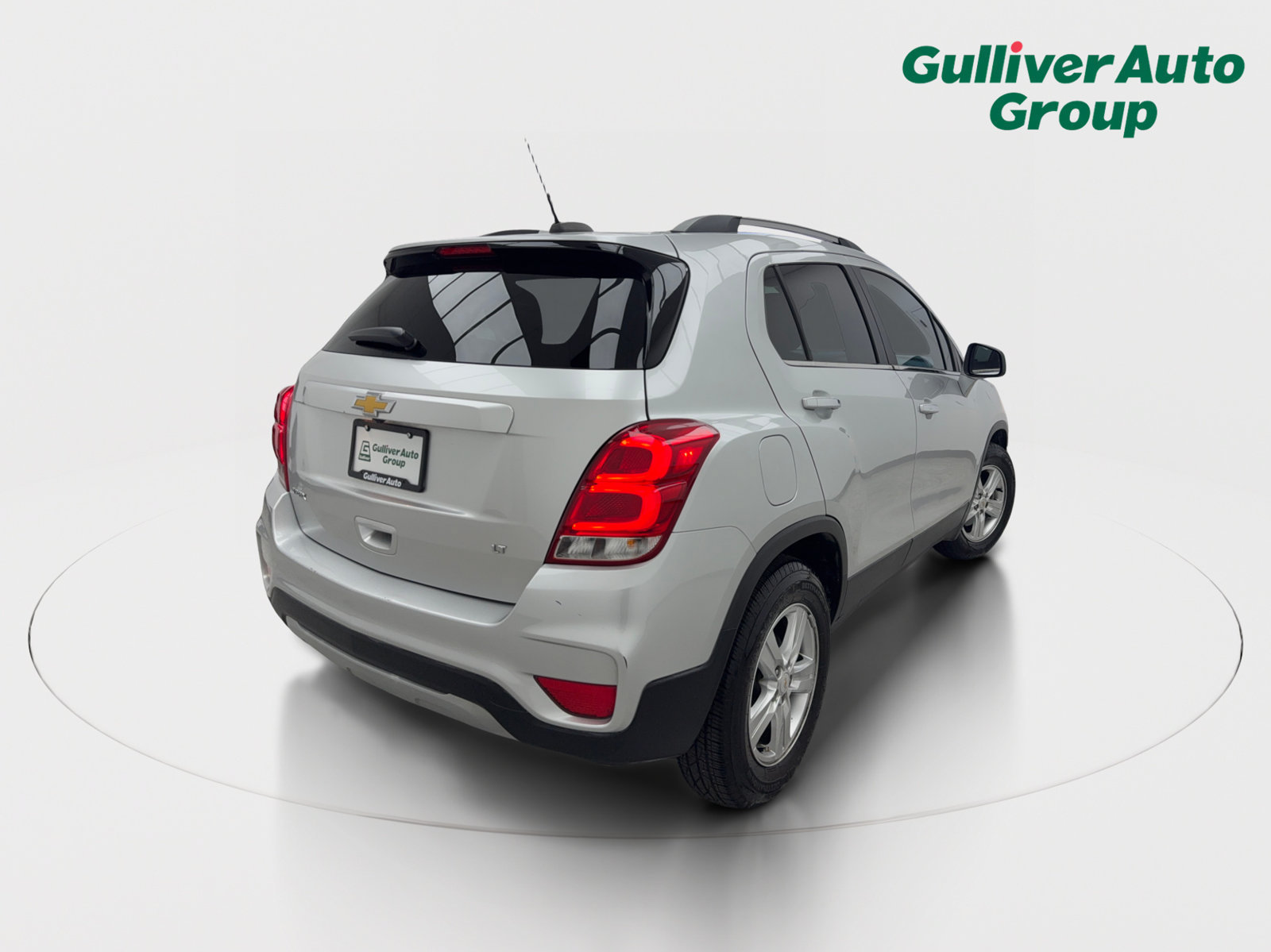 Used 2019 Chevrolet Trax LT w/ LT Convenience Package FWD image 8