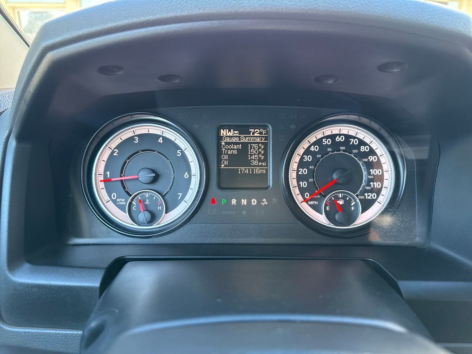 Used 2017 RAM 1500 Express image 15