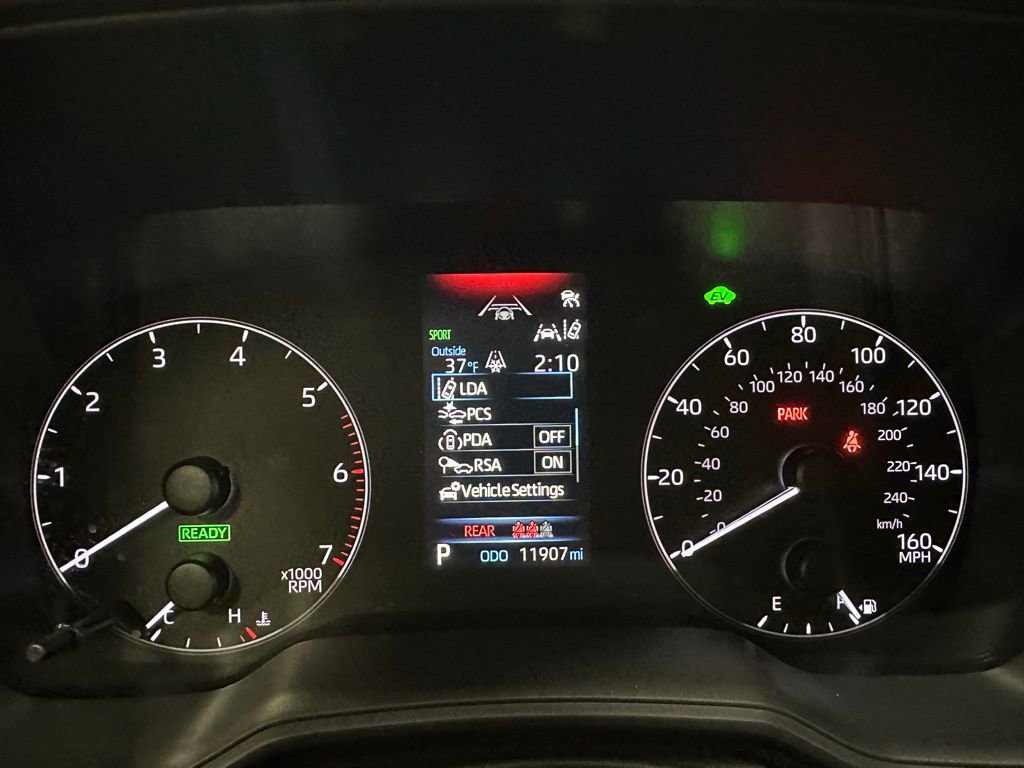 Used 2025 Toyota Corolla SE FWD image 23