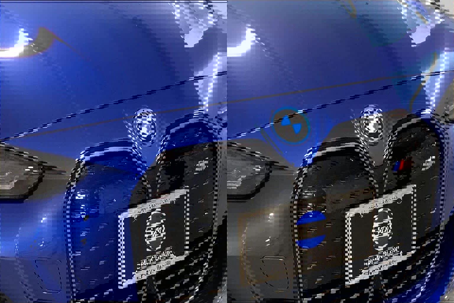 Used 2023 BMW i4 M50 w/ M Carbon Exterior Package image 32