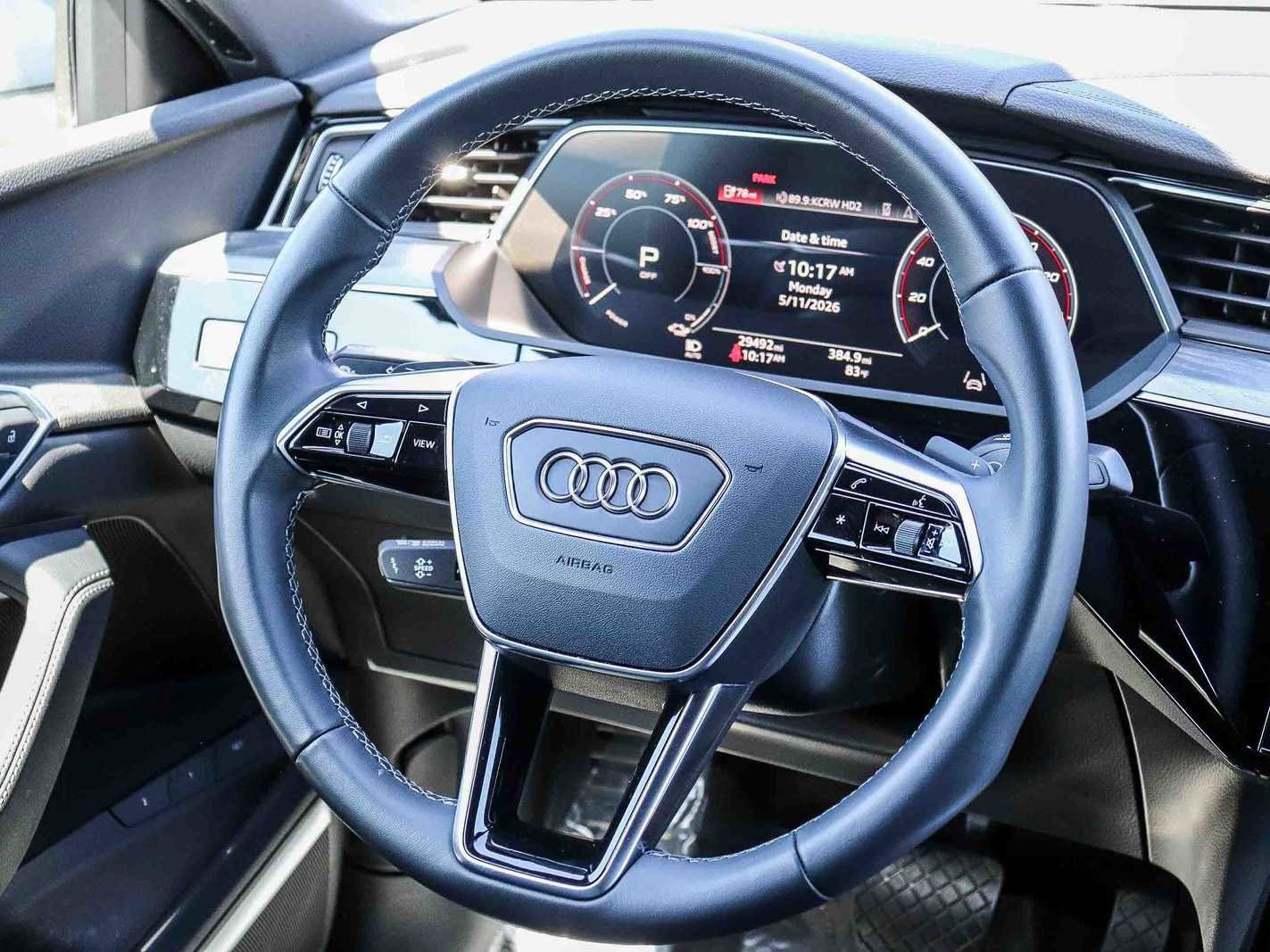 Certified 2023 Audi e-tron Premium Plus w/ Premium Plus Package AWD/4WD image 16
