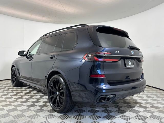 Used 2025 BMW X7 M60i AWD/4WD image 5
