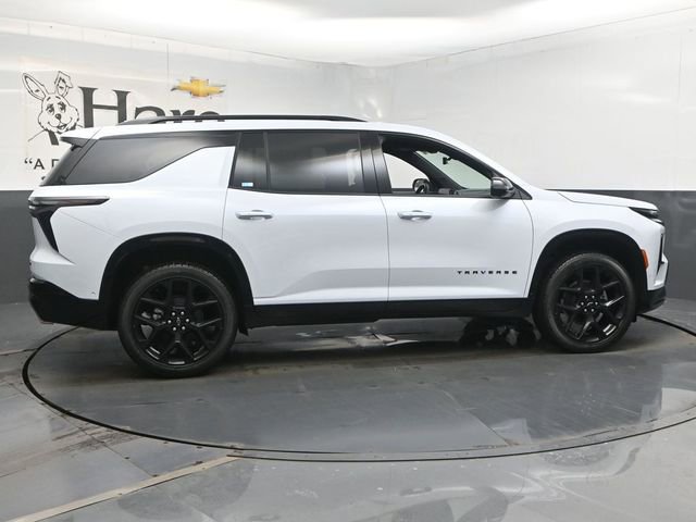 New 2026 Chevrolet Traverse RS w/ LPO, Floor Liner Package image 16