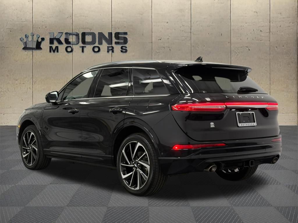 Used 2023 Lincoln Corsair Grand Touring w/ Equipment Group 302A image 6