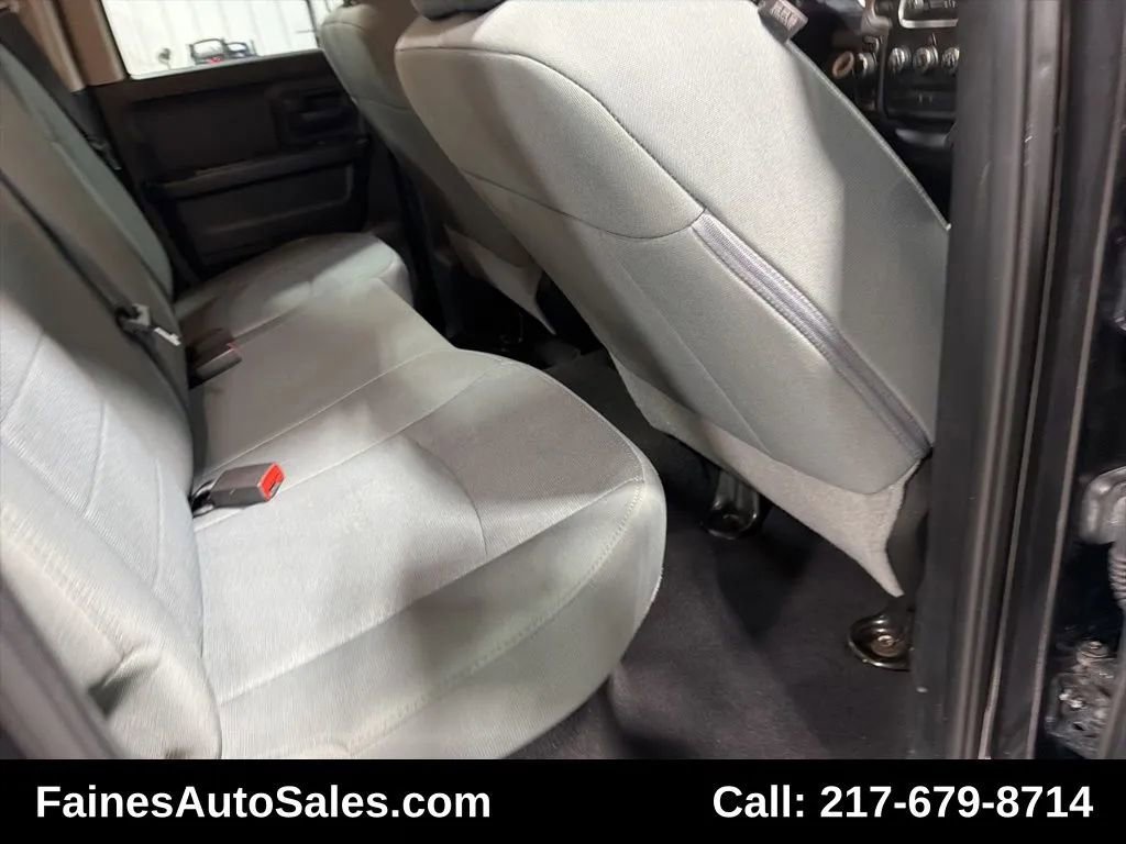 Used 2018 RAM 1500 Express w/ Black Ram 1500 Express Group image 41