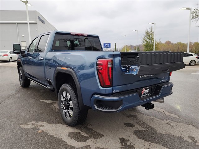 New 2026 GMC Sierra 2500 Denali w/ Denali Reserve Package image 6