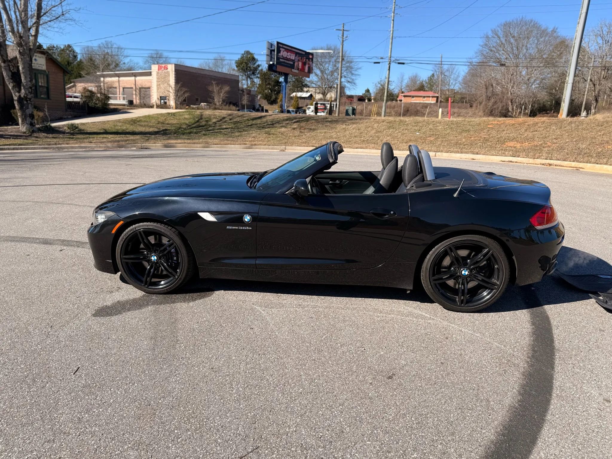 Used 2011 BMW Z4 sDrive35is image 13