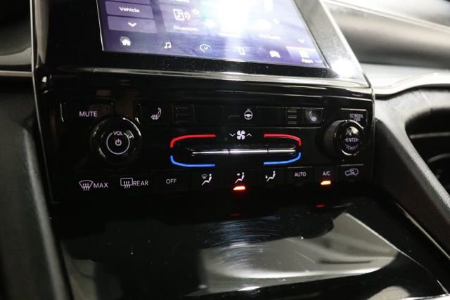 Used 2023 Jeep Grand Cherokee L Laredo AWD/4WD image 30