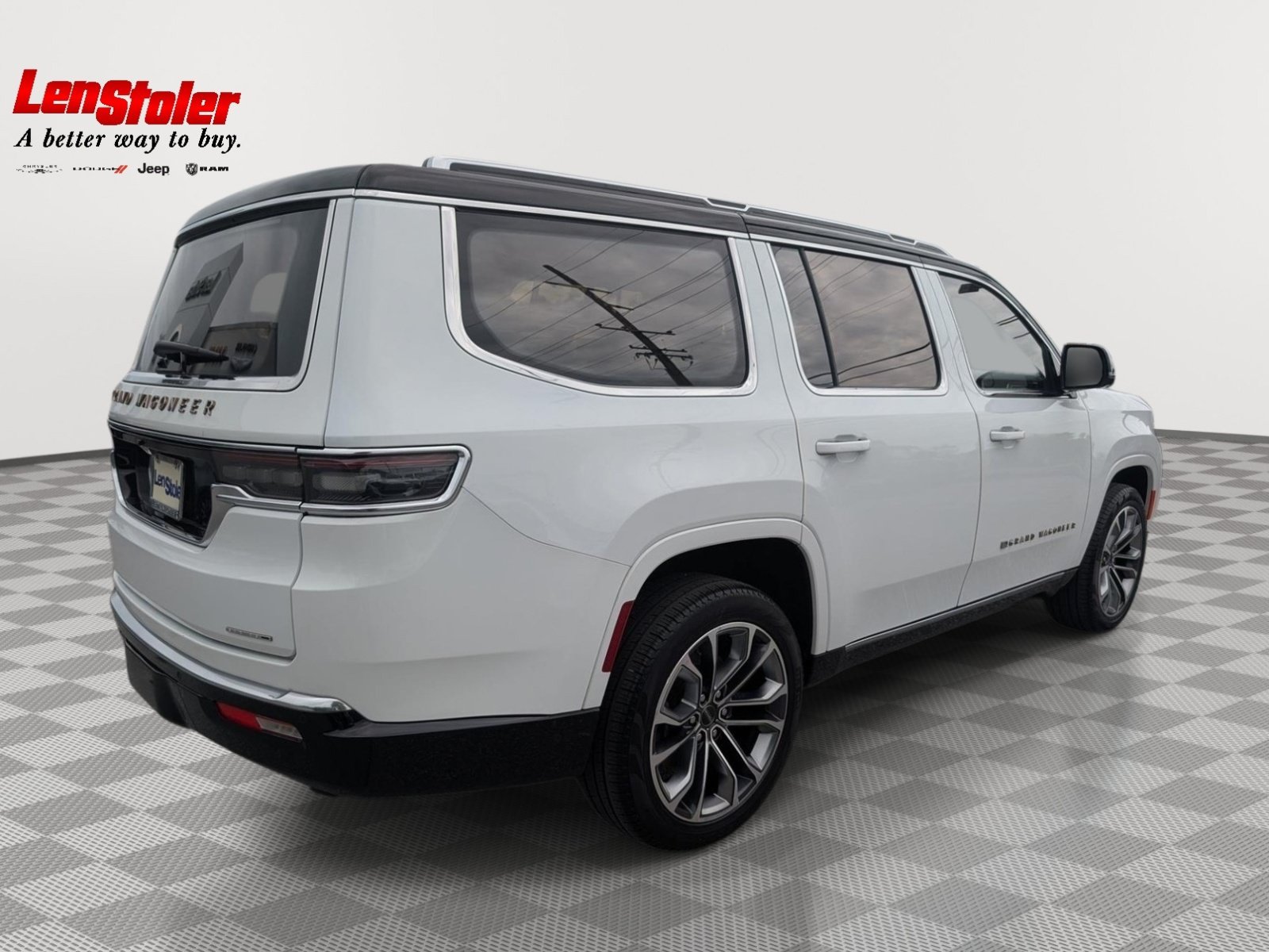 Used 2024 Jeep Grand Wagoneer Series III w/ Rear Seat Video Group 1 AWD/4WD image 5