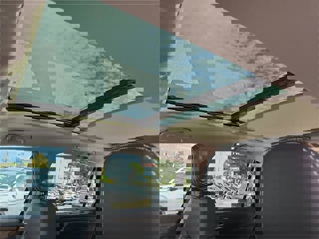 New 2026 Volkswagen Atlas SE image 22