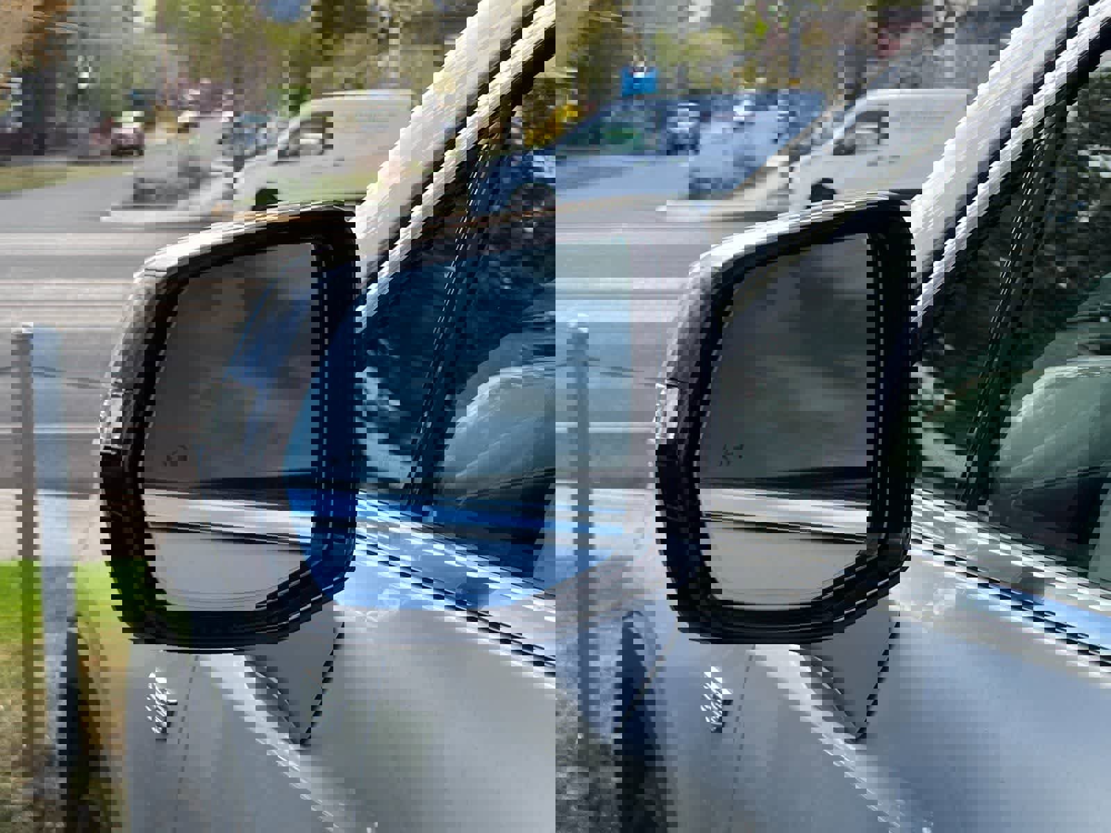 Used 2021 Cadillac XT4 Premium Luxury AWD/4WD image 8