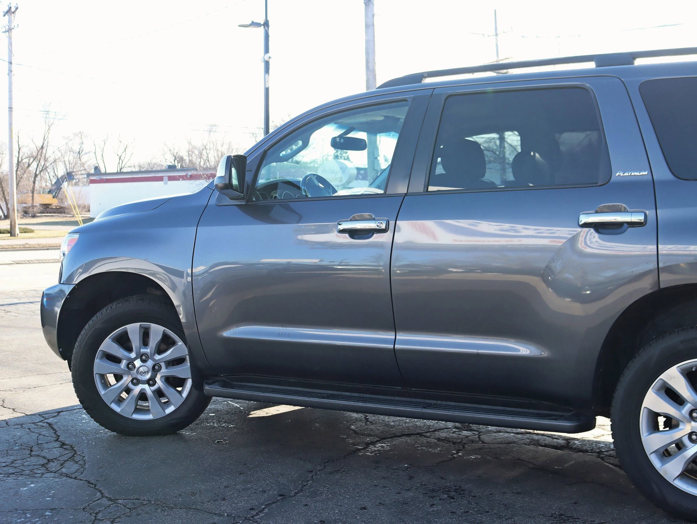 Used 2017 Toyota Sequoia Platinum AWD/4WD image 13