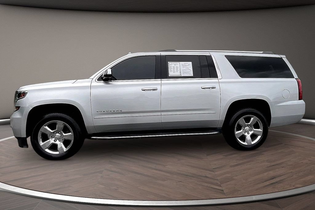 Used 2020 Chevrolet Suburban Premier AWD/4WD image 7
