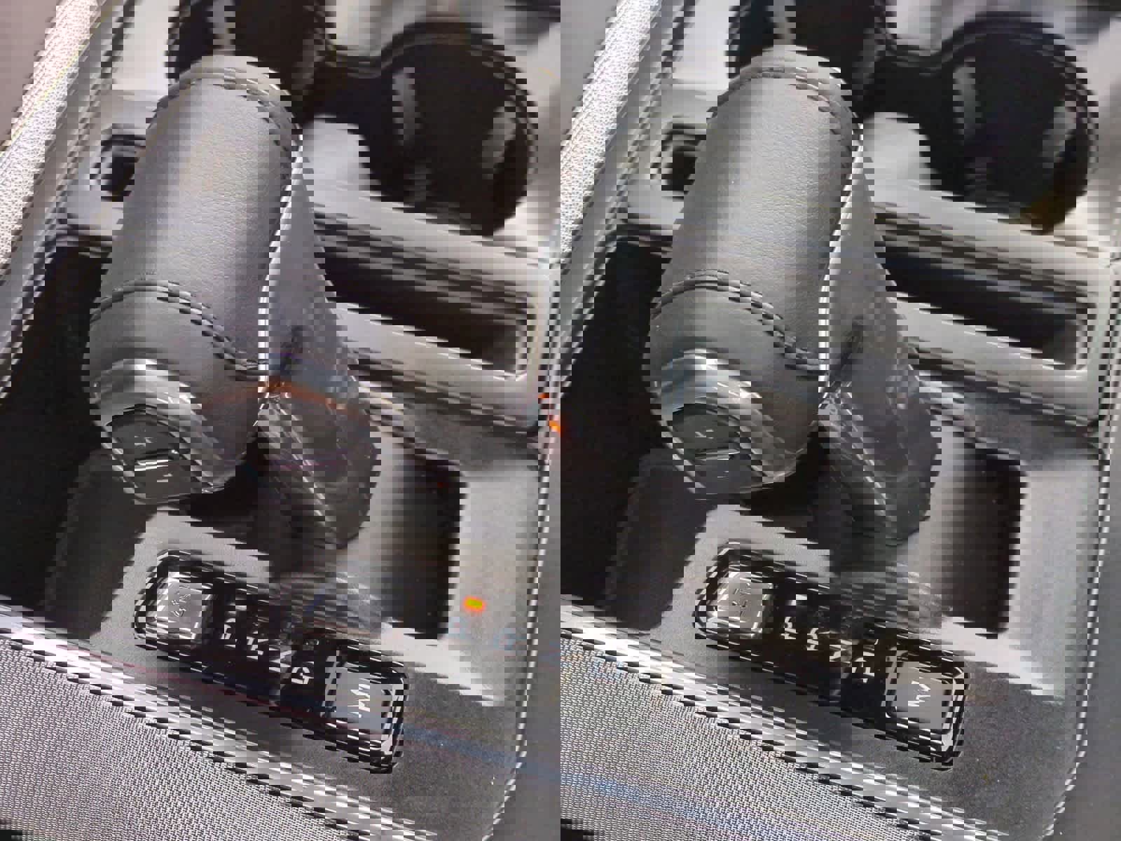 Used 2025 Ford F150 Platinum w/ Equipment Group 702A High image 33