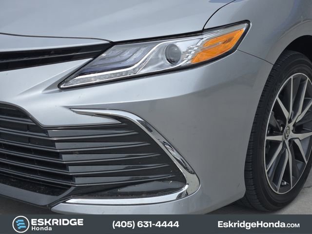 Used 2024 Toyota Camry XLE w/ Cold Weather Package image 10