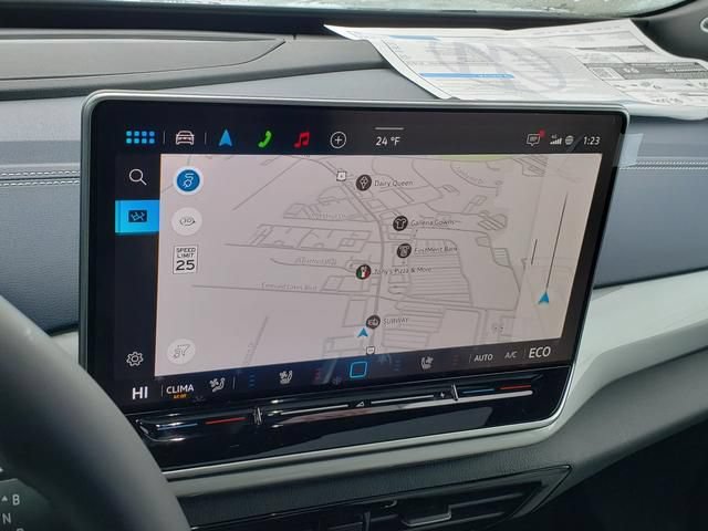 New 2025 Volkswagen ID.4 Pro S Plus AWD/4WD image 10
