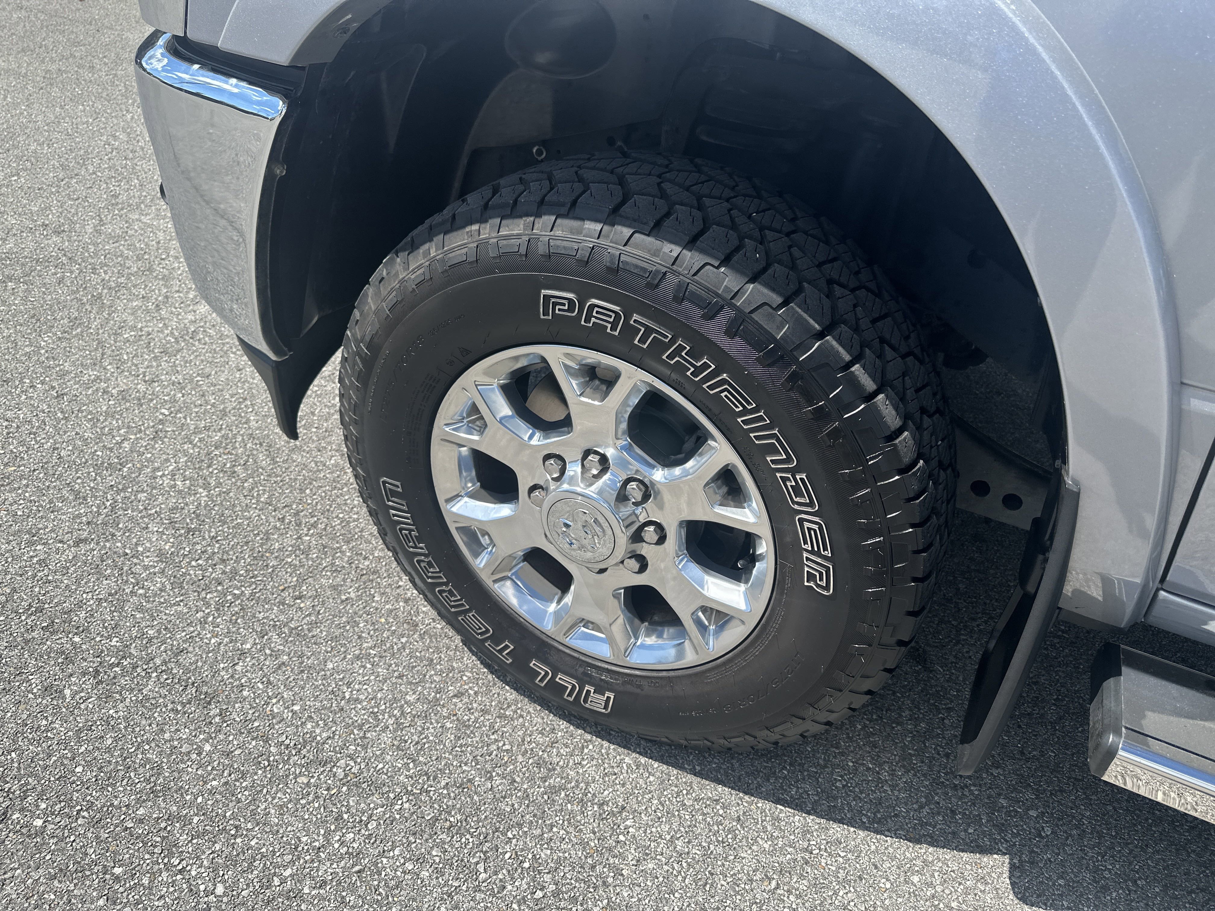 Used 2022 RAM 2500 Laramie image 13