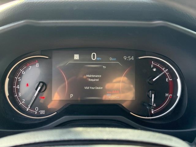 Used 2024 Toyota RAV4 LE image 23