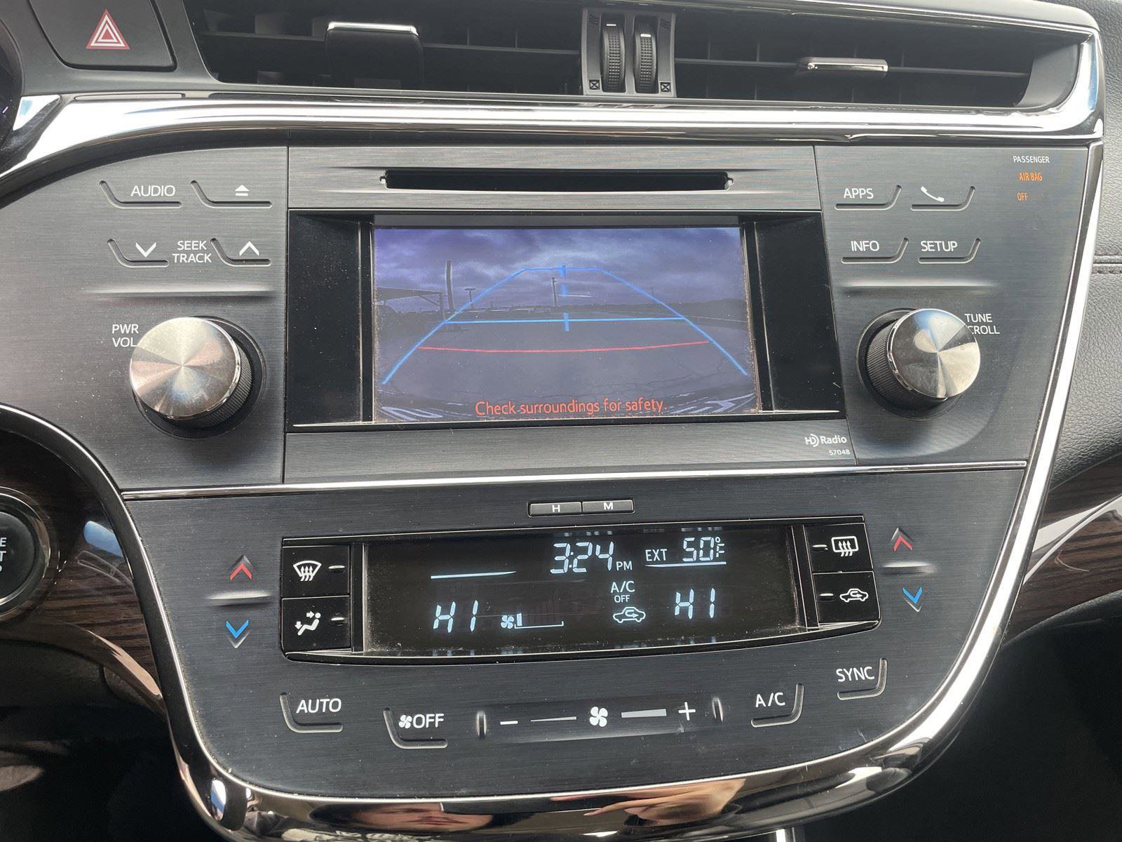 Used 2014 Toyota Avalon XLE Touring image 19