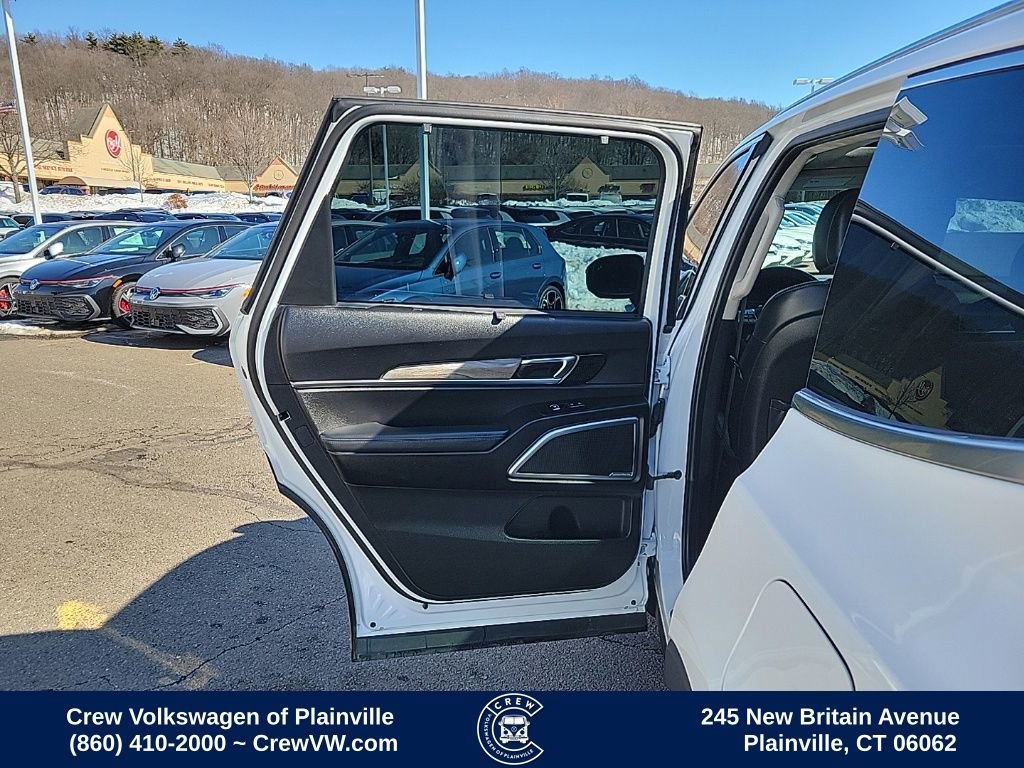 Used 2020 Kia Telluride SX w/ SX Prestige Package image 49