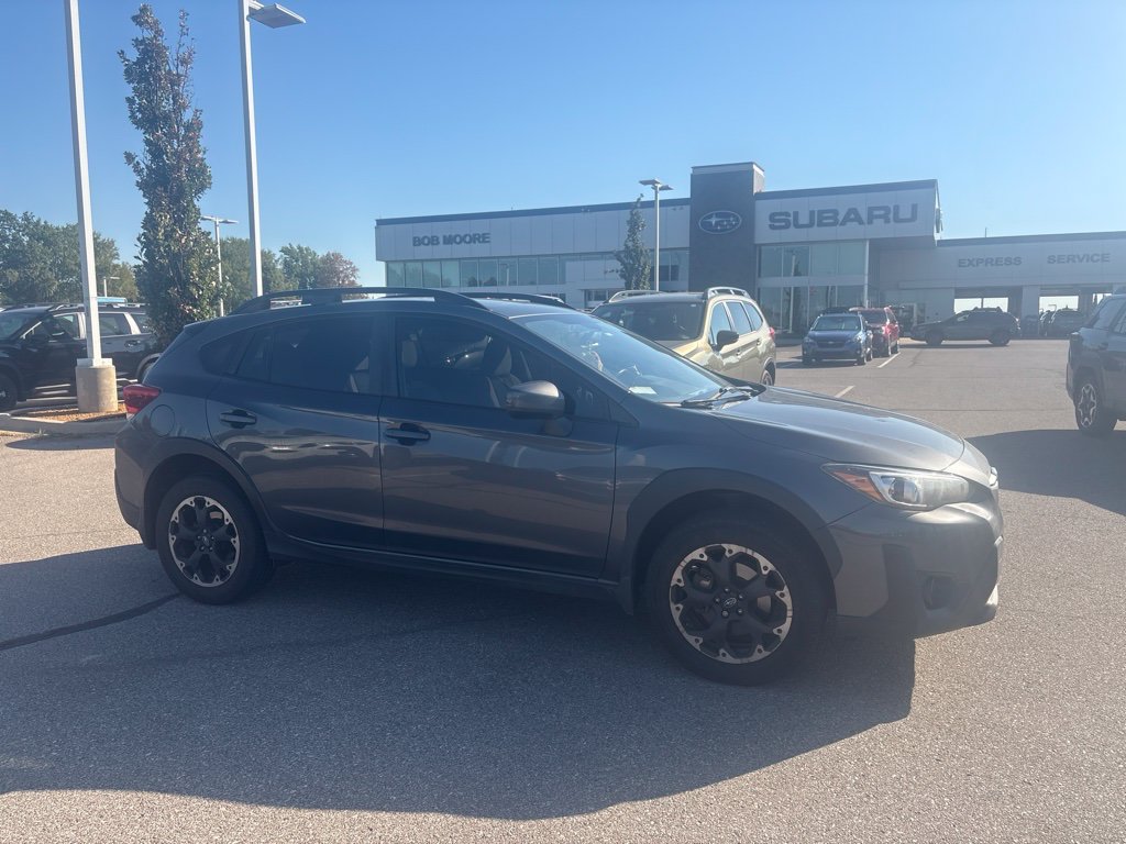 Used 2022 Subaru Crosstrek 2.0i Premium w/ Moonroof Package AWD/4WD image 1