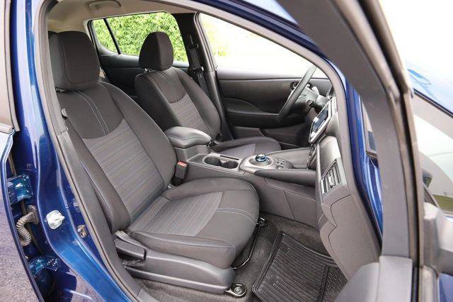 Used 2025 Nissan Leaf S FWD image 28