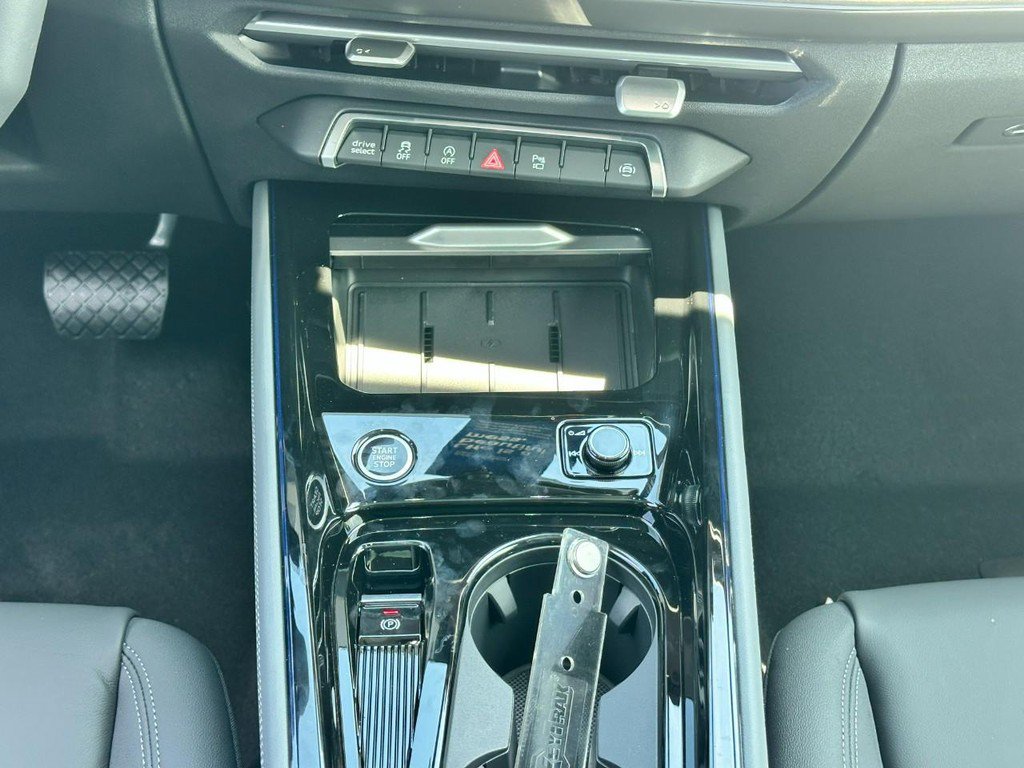 New 2026 Audi Q3 quattro 2.0T AWD/4WD image 10