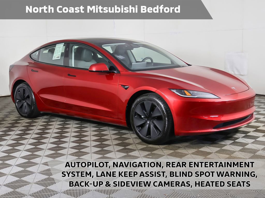 Used 2024 Tesla Model 3 Standard Range RWD image 1