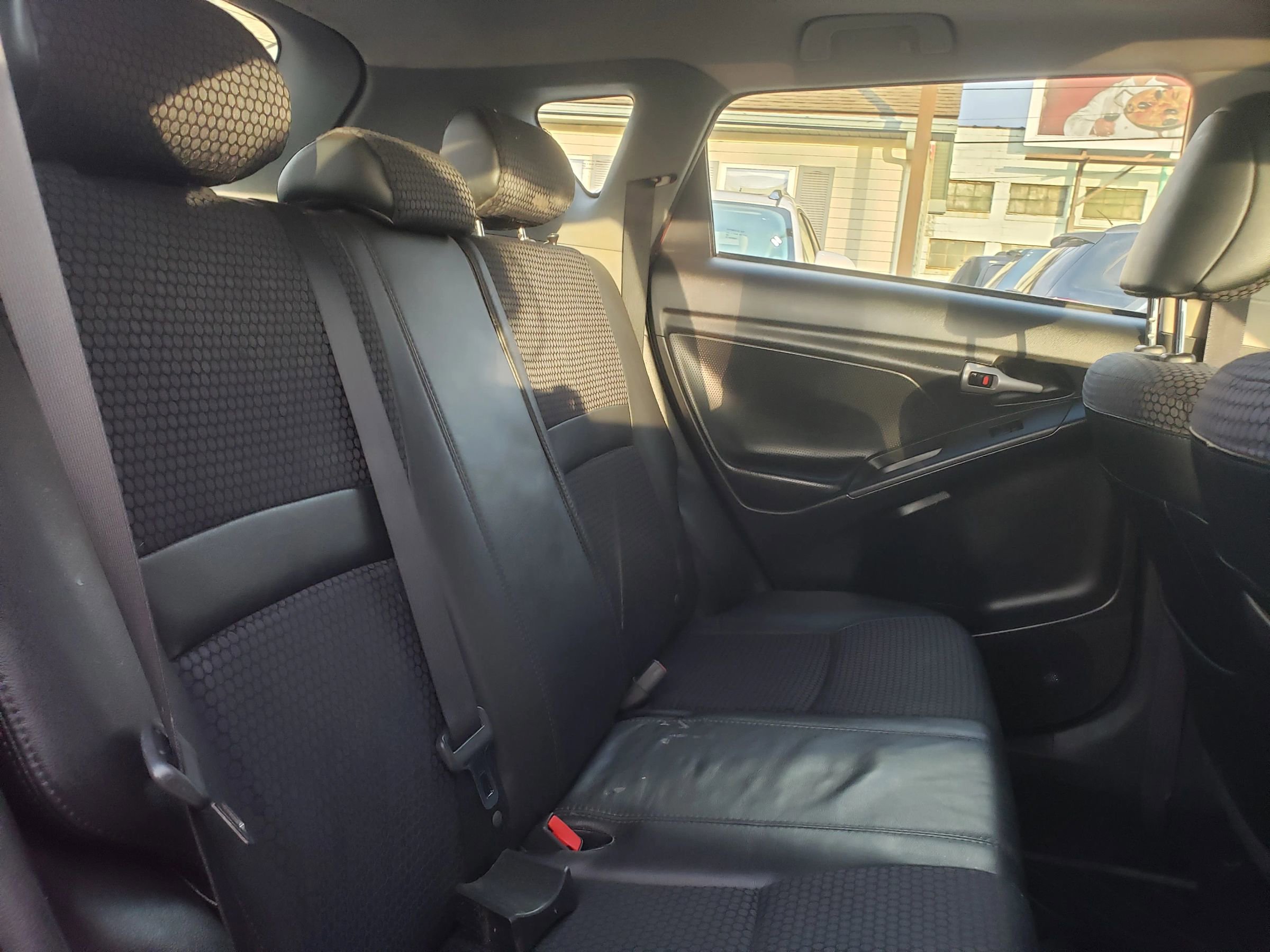 Used 2009 Pontiac Vibe GT image 14