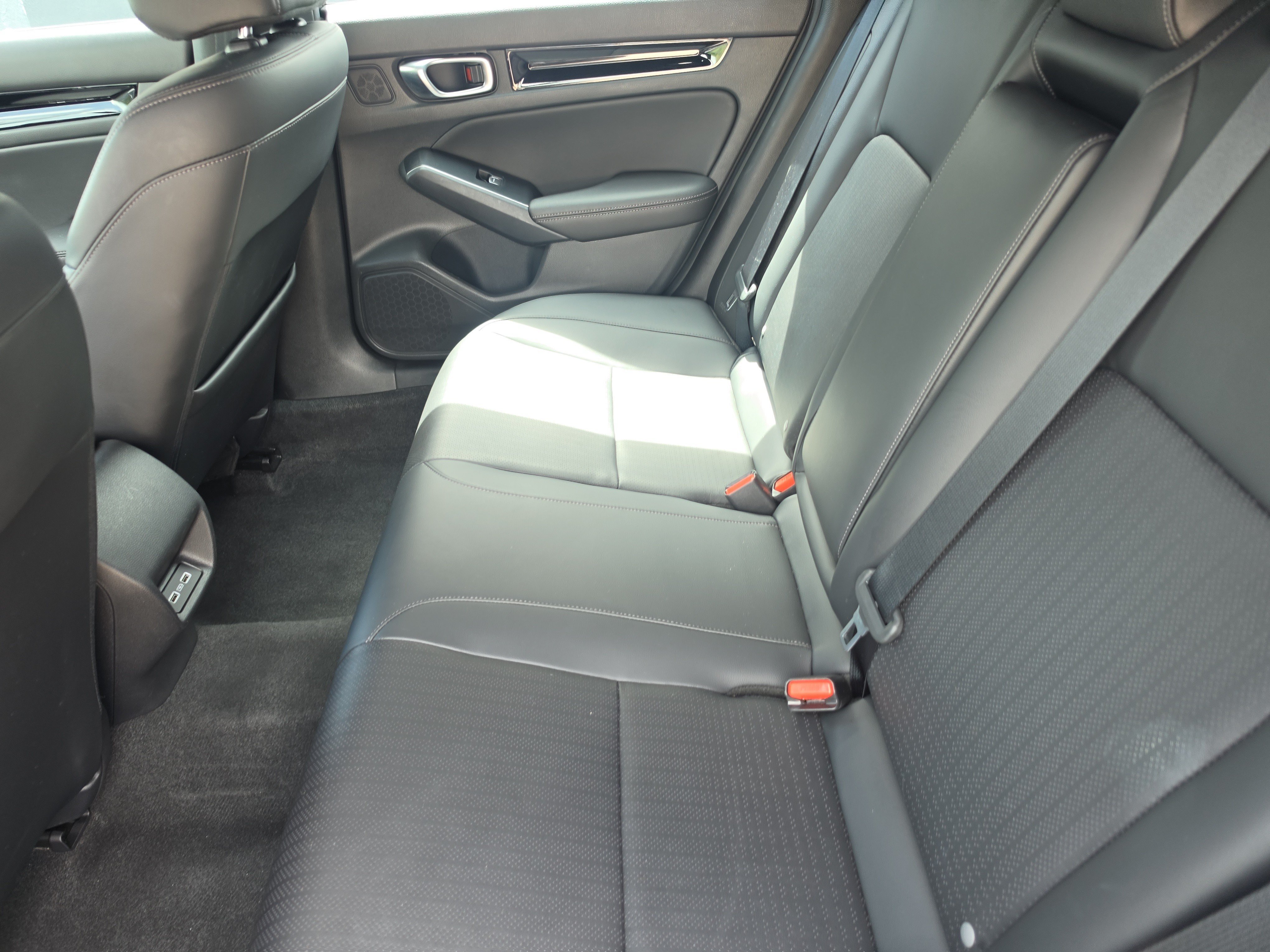 Used 2023 Honda Civic Sport Touring image 11