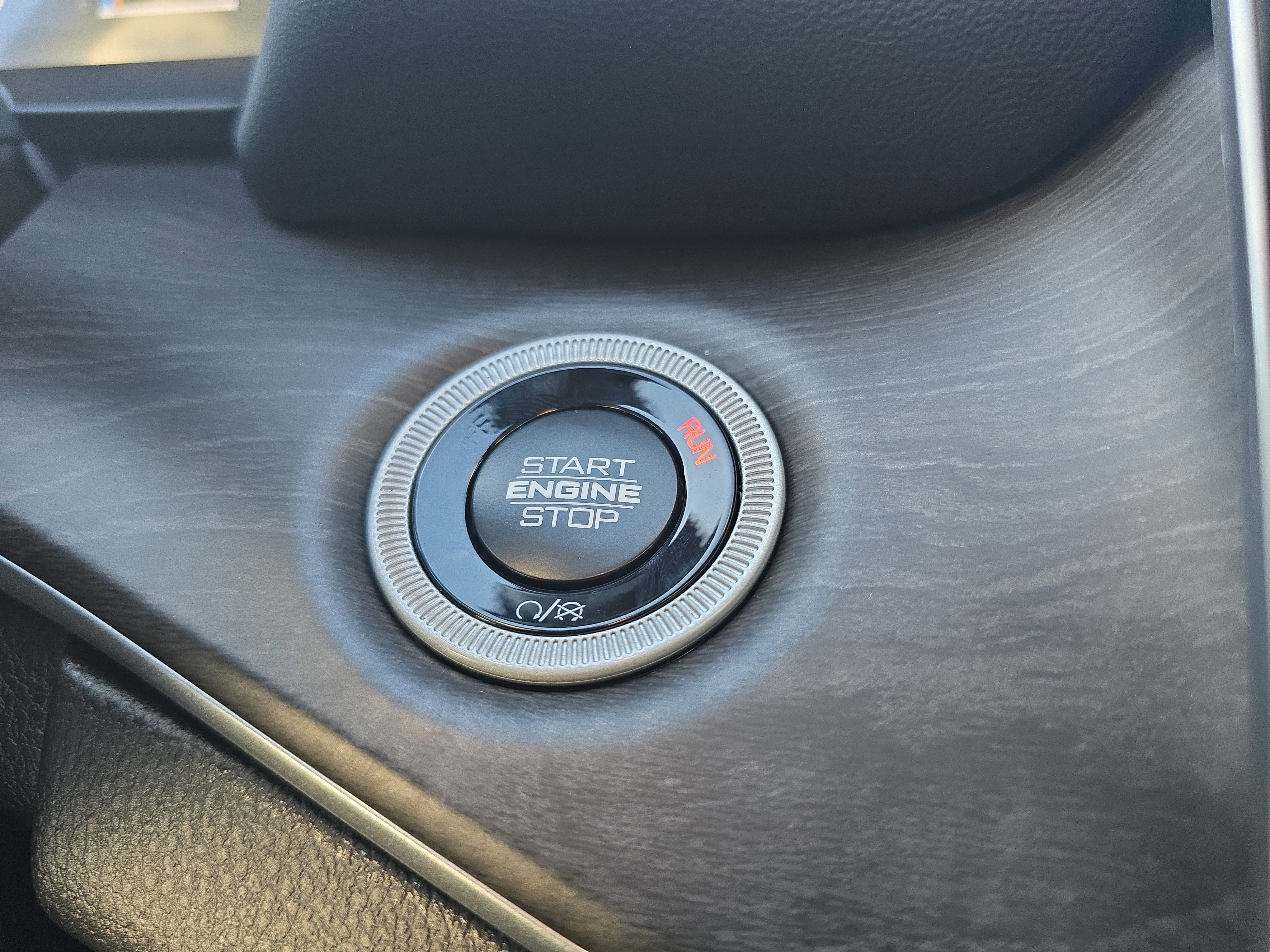 New 2025 Jeep Grand Cherokee Limited image 31