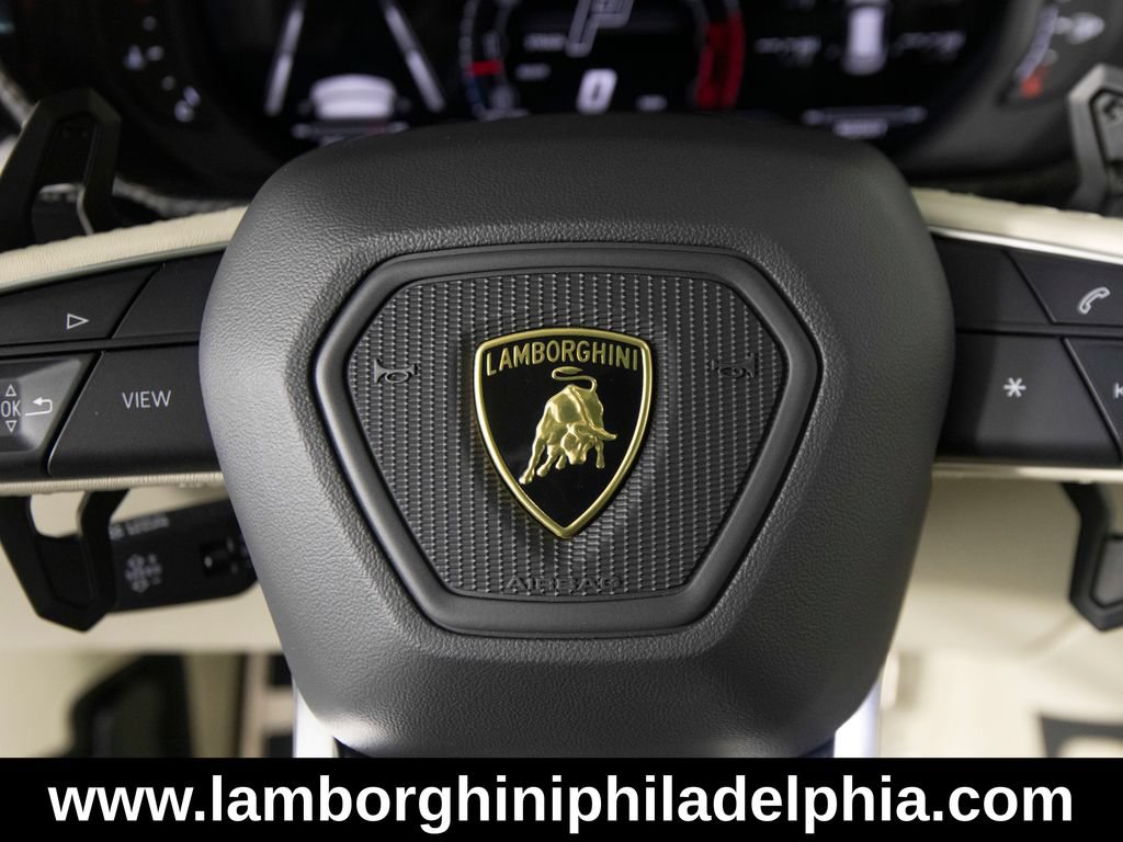 Used 2023 Lamborghini Urus S AWD/4WD image 24