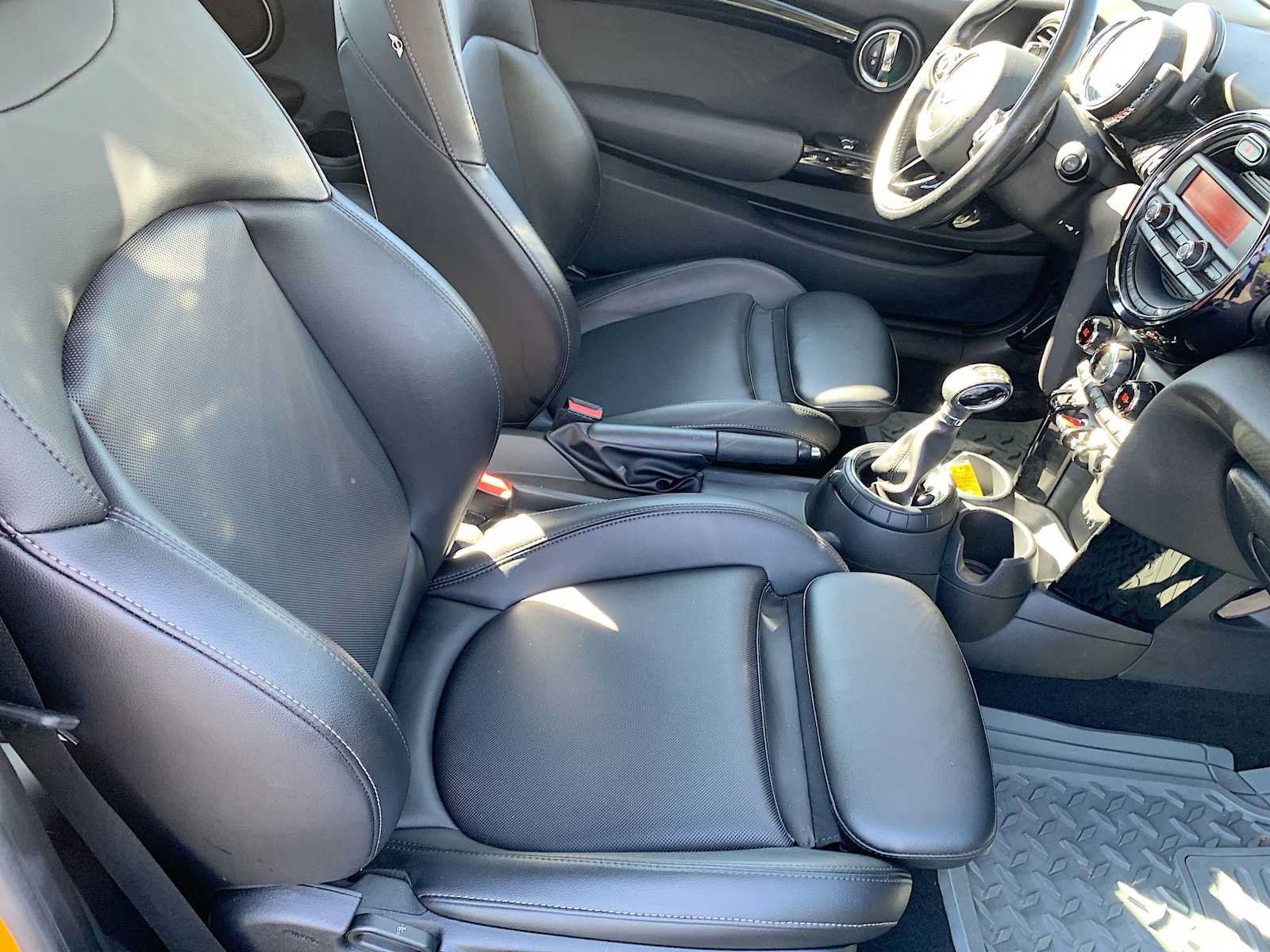 Used 2015 MINI Cooper S FWD image 24