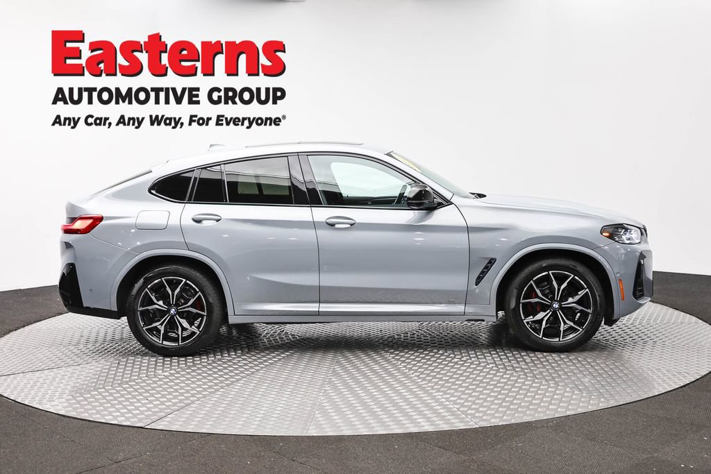 Used 2022 BMW X4 M40i w/ Premium Package AWD/4WD image 4