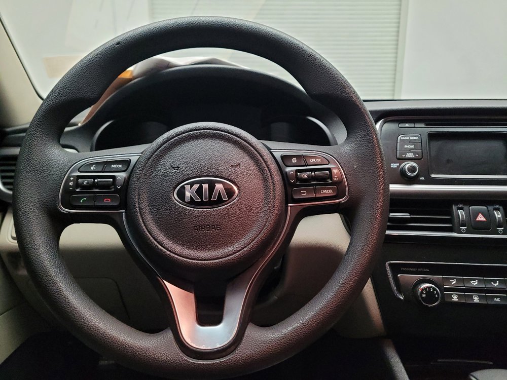 Used 2016 Kia Optima LX image 22