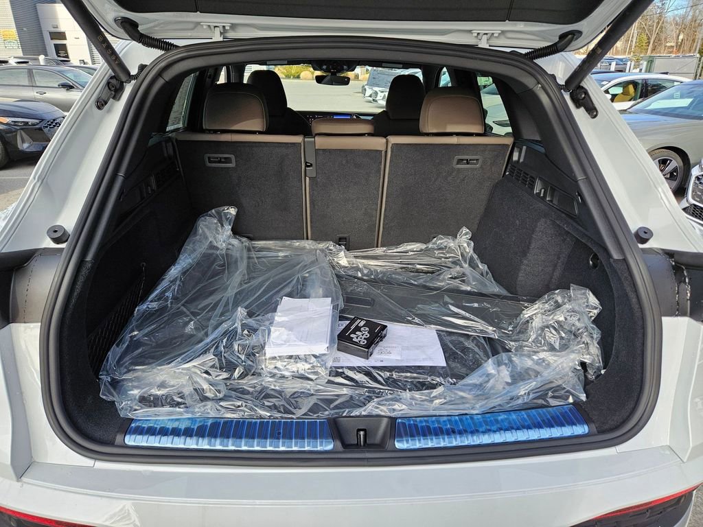 New 2025 Audi Q5 Premium Plus image 22