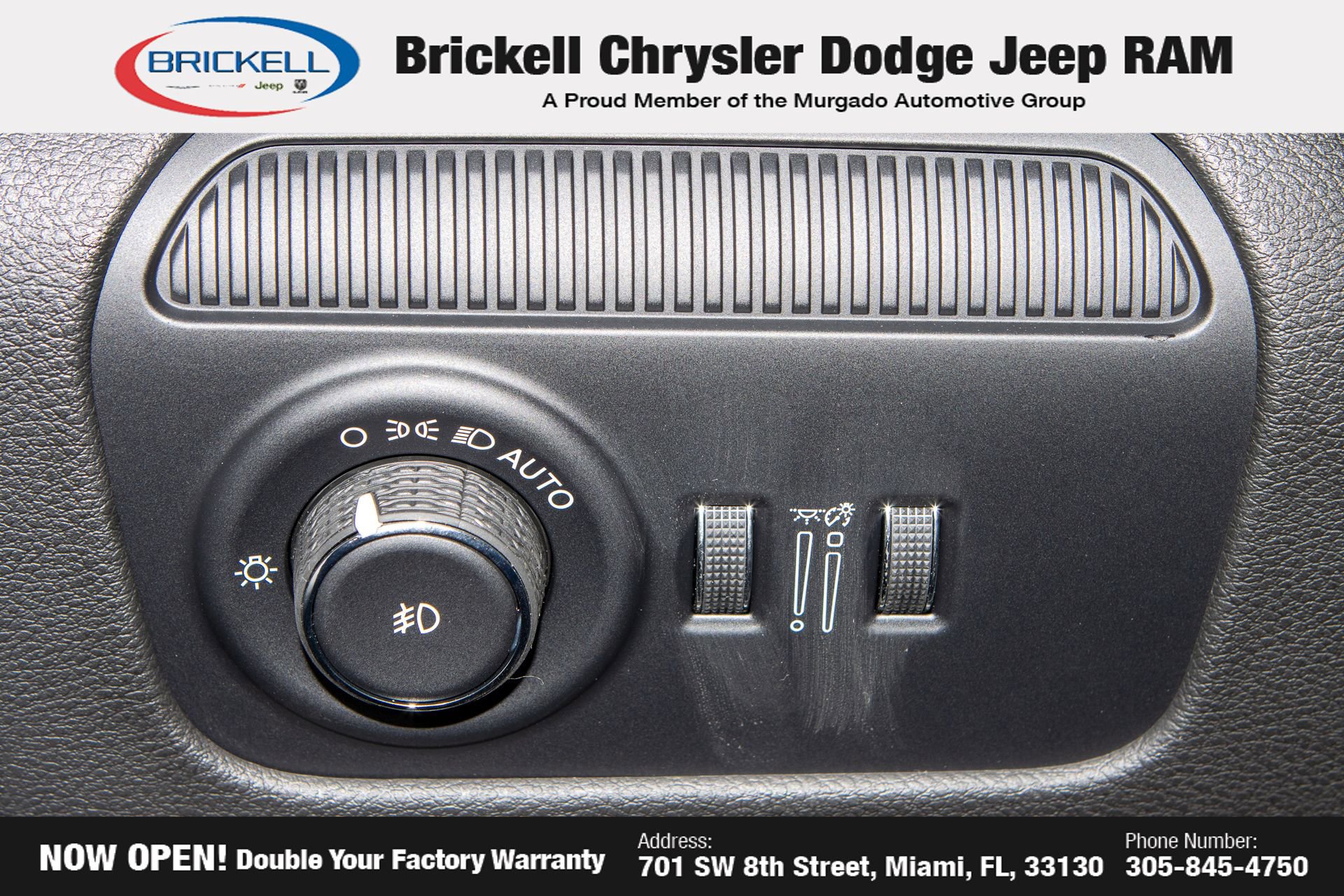 New 2025 Jeep Wagoneer 4WD w/ Convenience Group I image 29