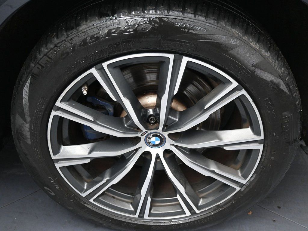 Used 2022 BMW X5 xDrive45e w/ M Sport Package AWD/4WD image 42