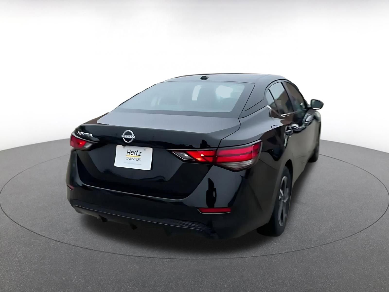 Used 2025 Nissan Sentra SV image 14