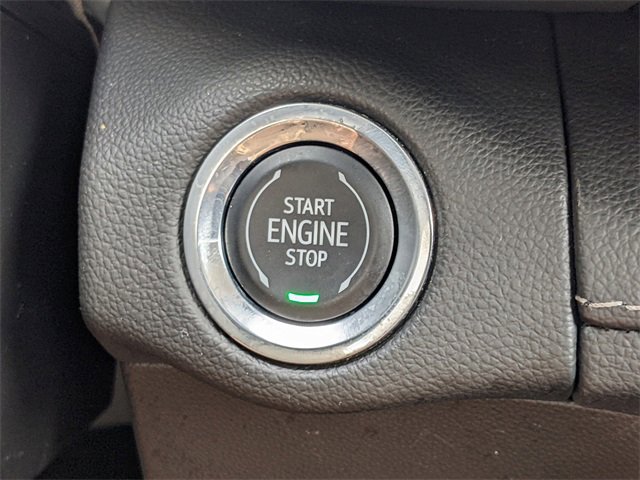 Used 2022 Buick Envision Essence w/ Sport Touring Package image 54