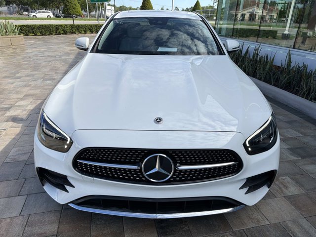 Used 2023 Mercedes-Benz E 350 Sedan image 7