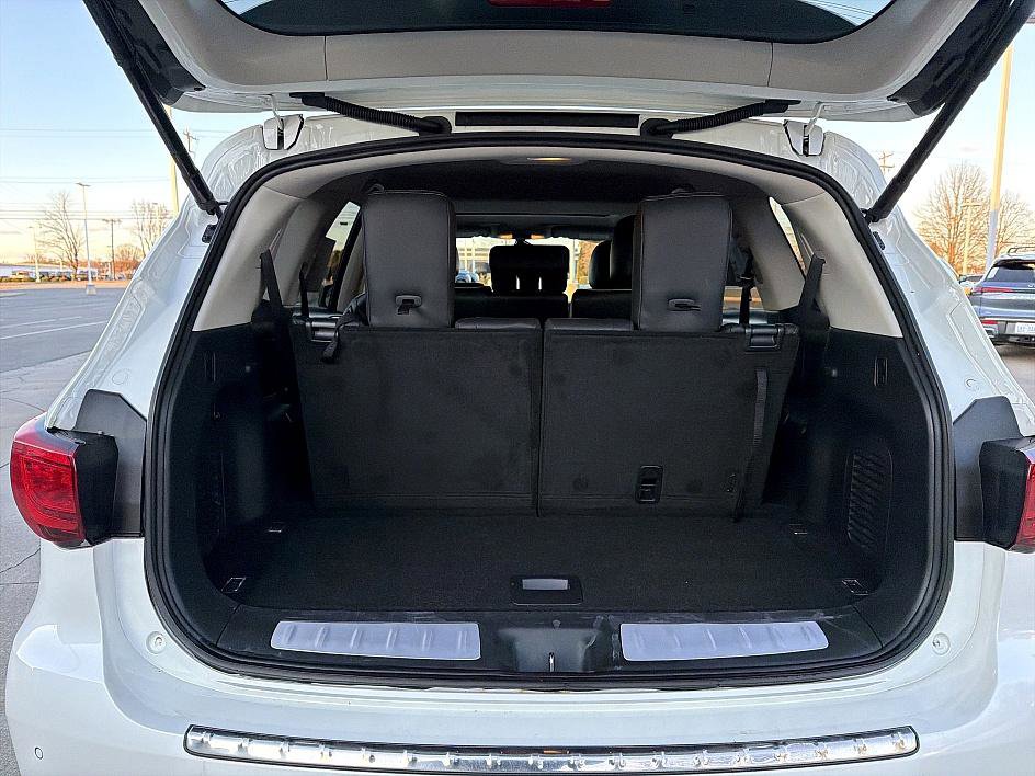 Certified 2019 INFINITI QX60 Luxe w/ Essential Package image 13