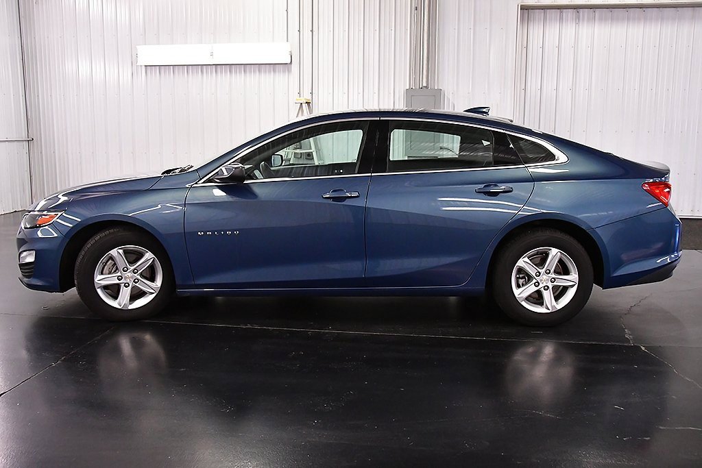 Used 2024 Chevrolet Malibu LT image 4