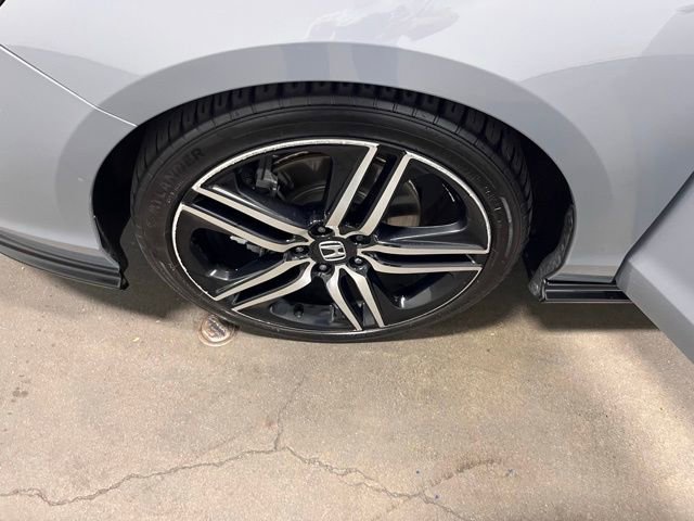 Used 2023 Honda Accord Sport image 29