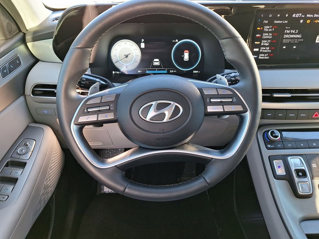 Used 2024 Hyundai Palisade SEL w/ Premium Package image 18