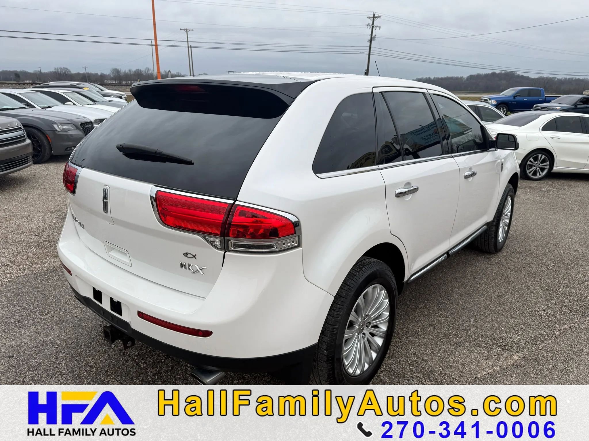 Used 2013 Lincoln MKX FWD w/ Wood Pkg image 3