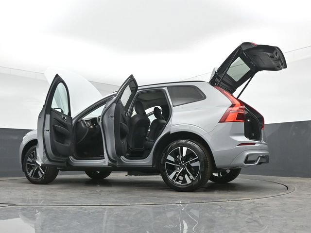 New 2026 Volvo XC60 B5 Core w/ Climate Package AWD/4WD image 53