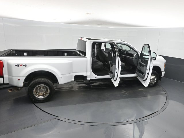 Used 2025 Ford F350 XL AWD/4WD image 61