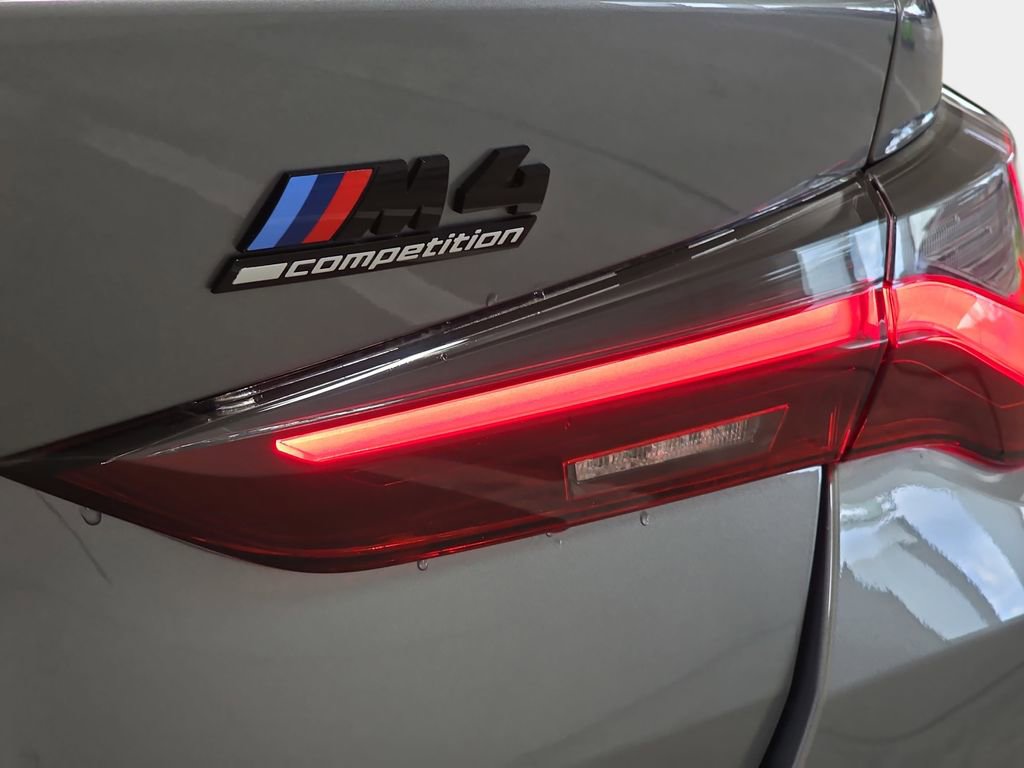 Used 2024 BMW M4 xDrive Competition w/ Executive Package image 29