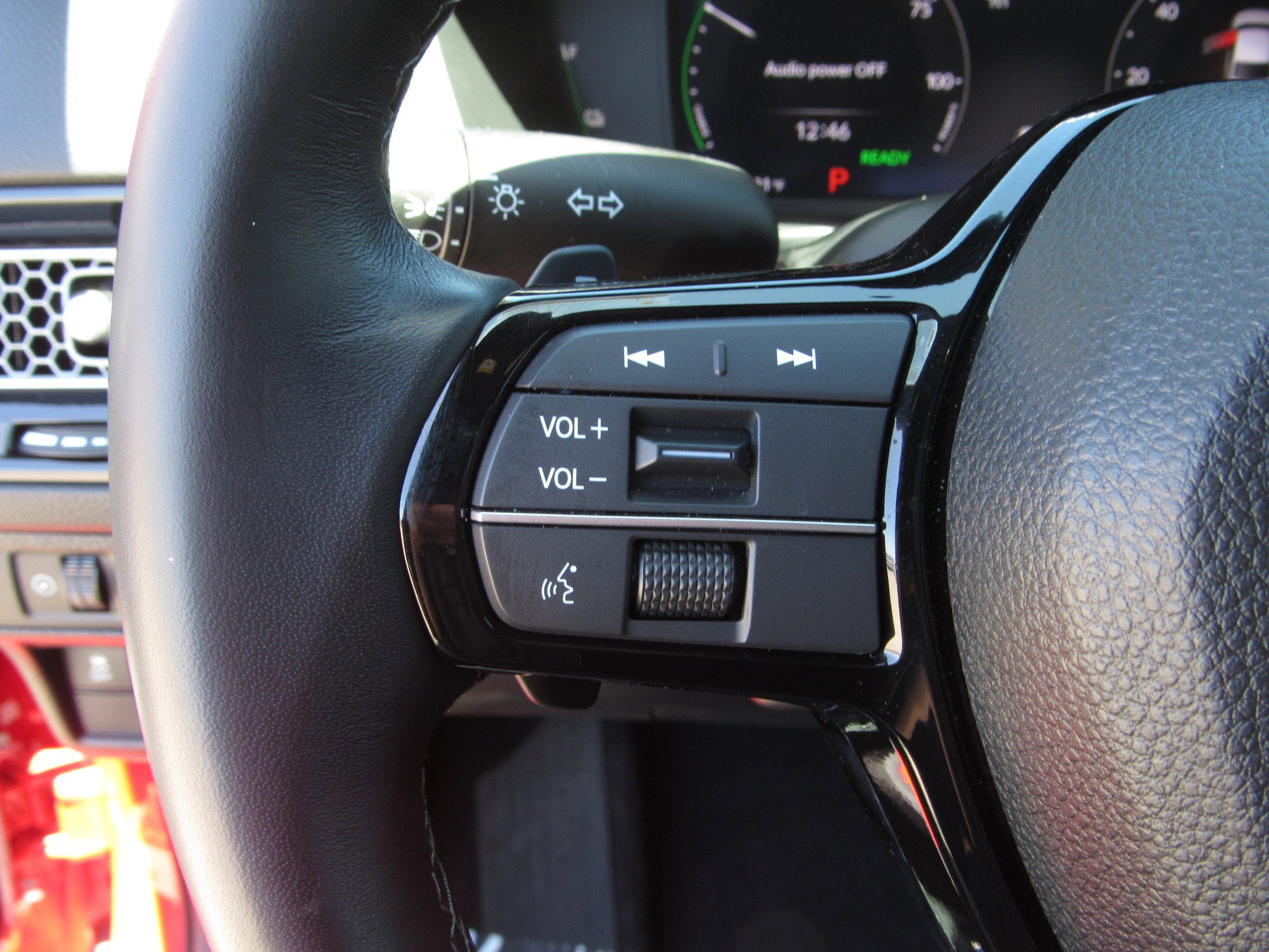 Certified 2025 Honda Civic Sport Touring image 24